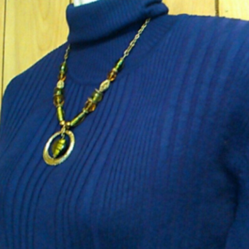 Lia Sophia's vintage beaded and pendant necklace